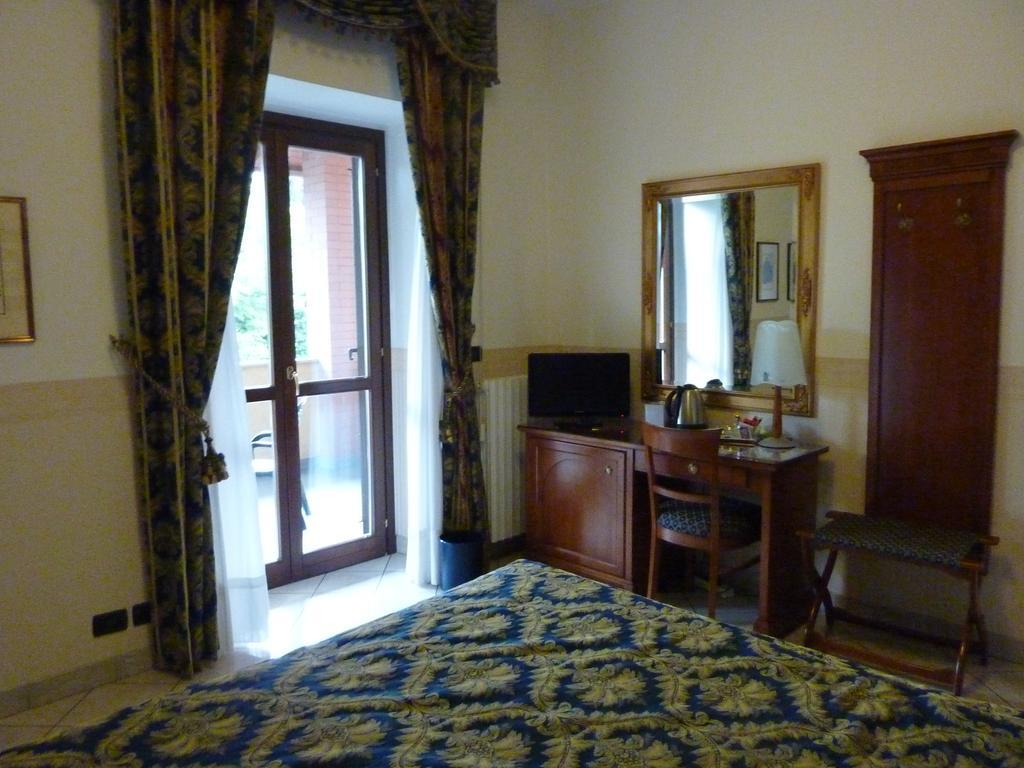 Hotel Belvedere Turín Pokoj fotografie